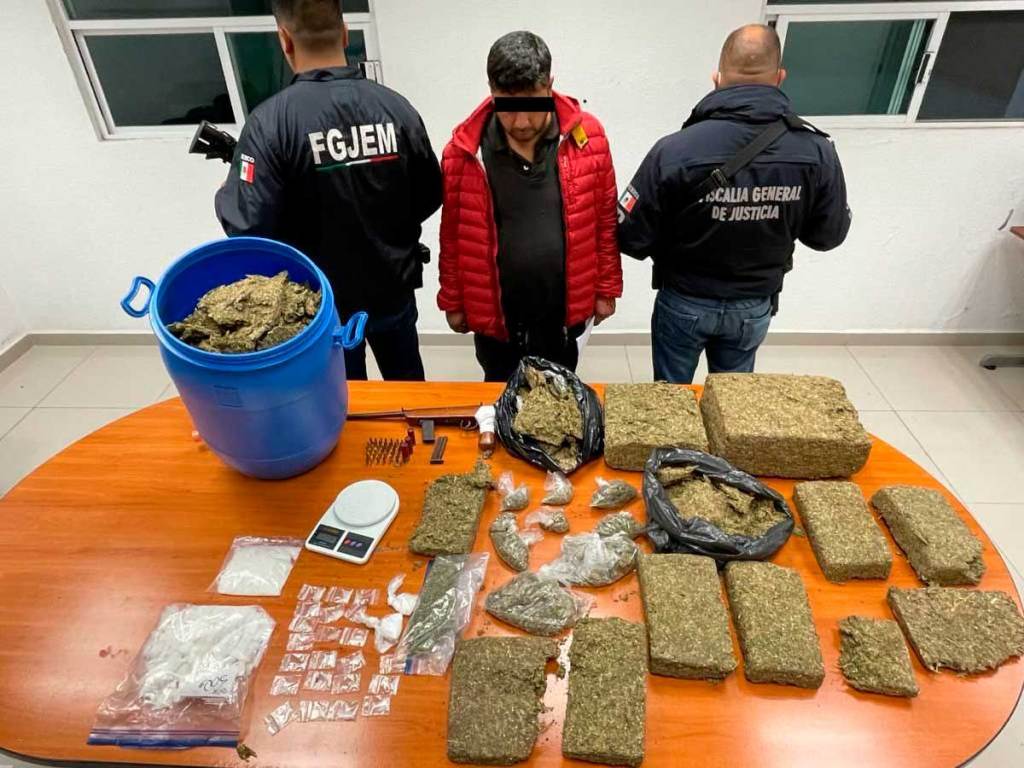Aseguran agentes 18 kilos de marihuana durante cateo en Atlacomulco. Noticias en tiempo real